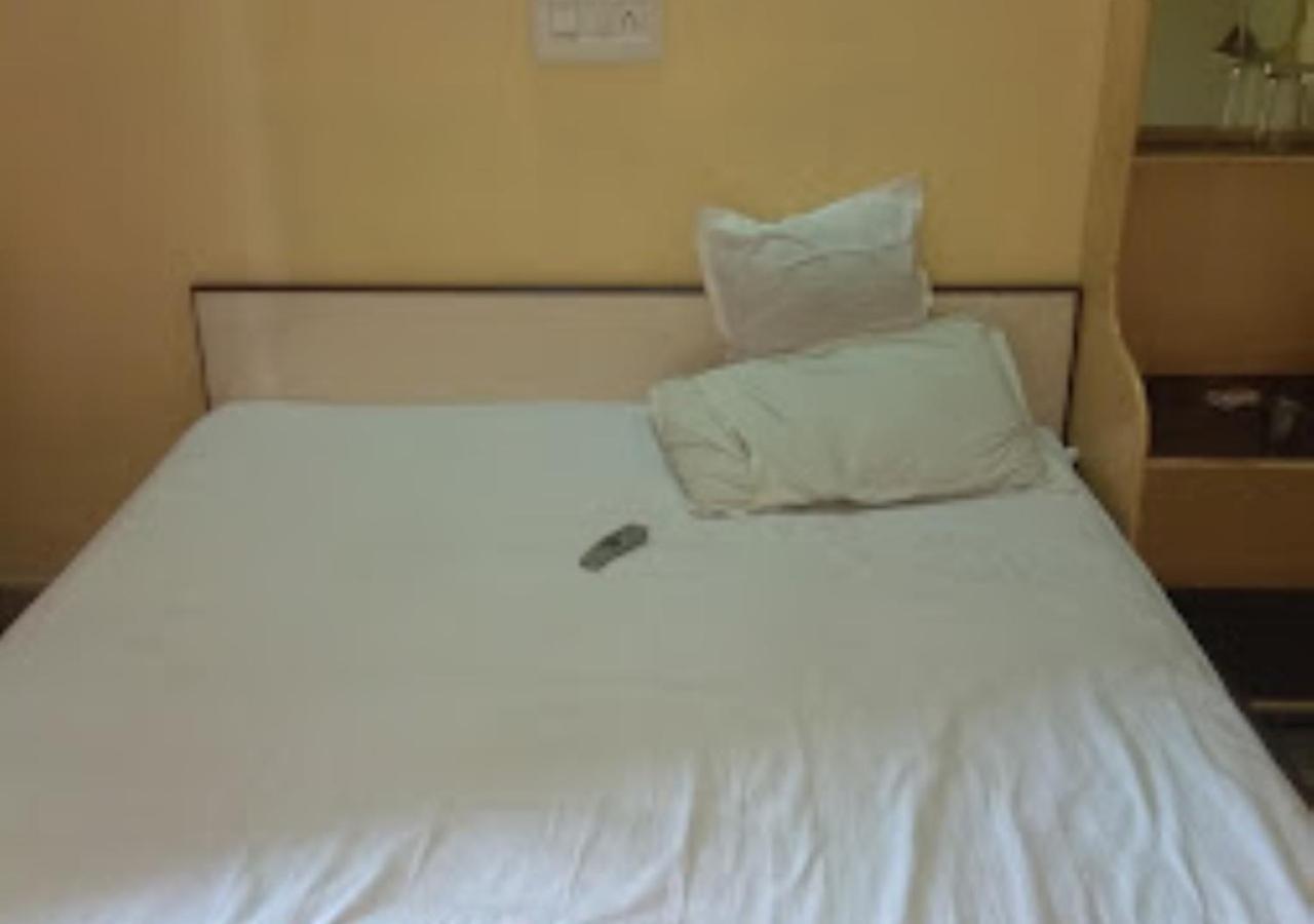Hotel Basera Odisha Rourkela Buitenkant foto